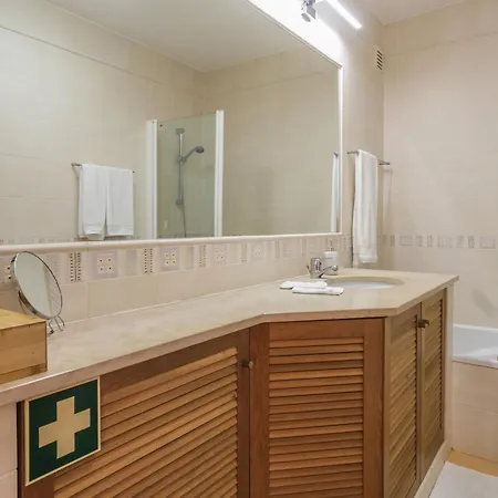 Terrace View - Estrela Apartment