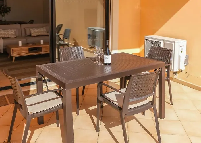 Terrace View - Estrela Appartement *